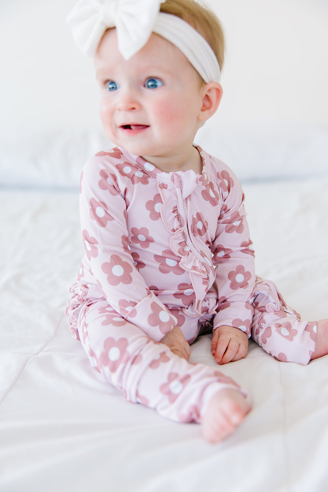 Daisy Dreams Convertible Footie