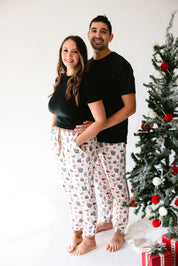 Jingle Buddies Women’s Joggers